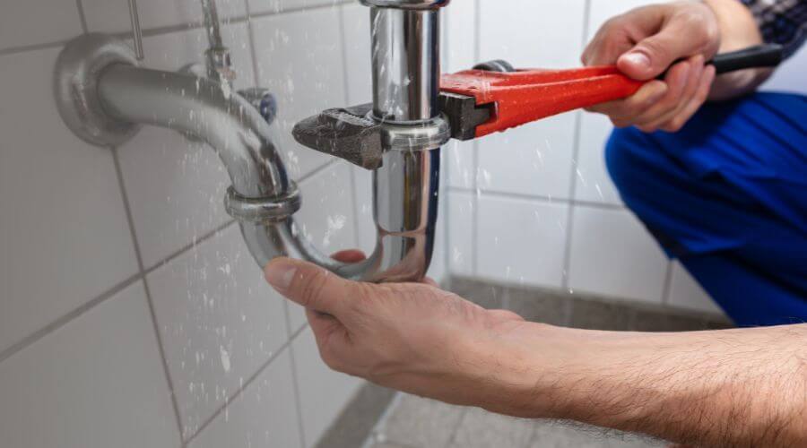 Local tankless water heater installation in Warren, TX